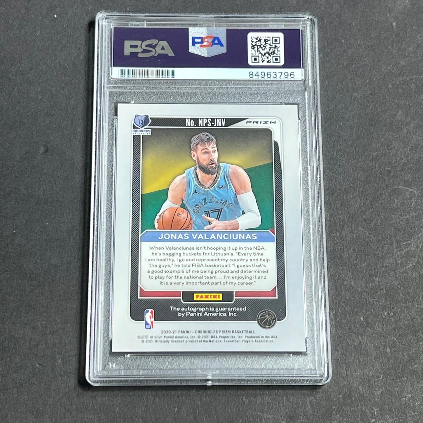 2020-21 Panini Chronicles Prizm #NPS-JNV Jonas Valanciunas Signed Card AUTO PSA
