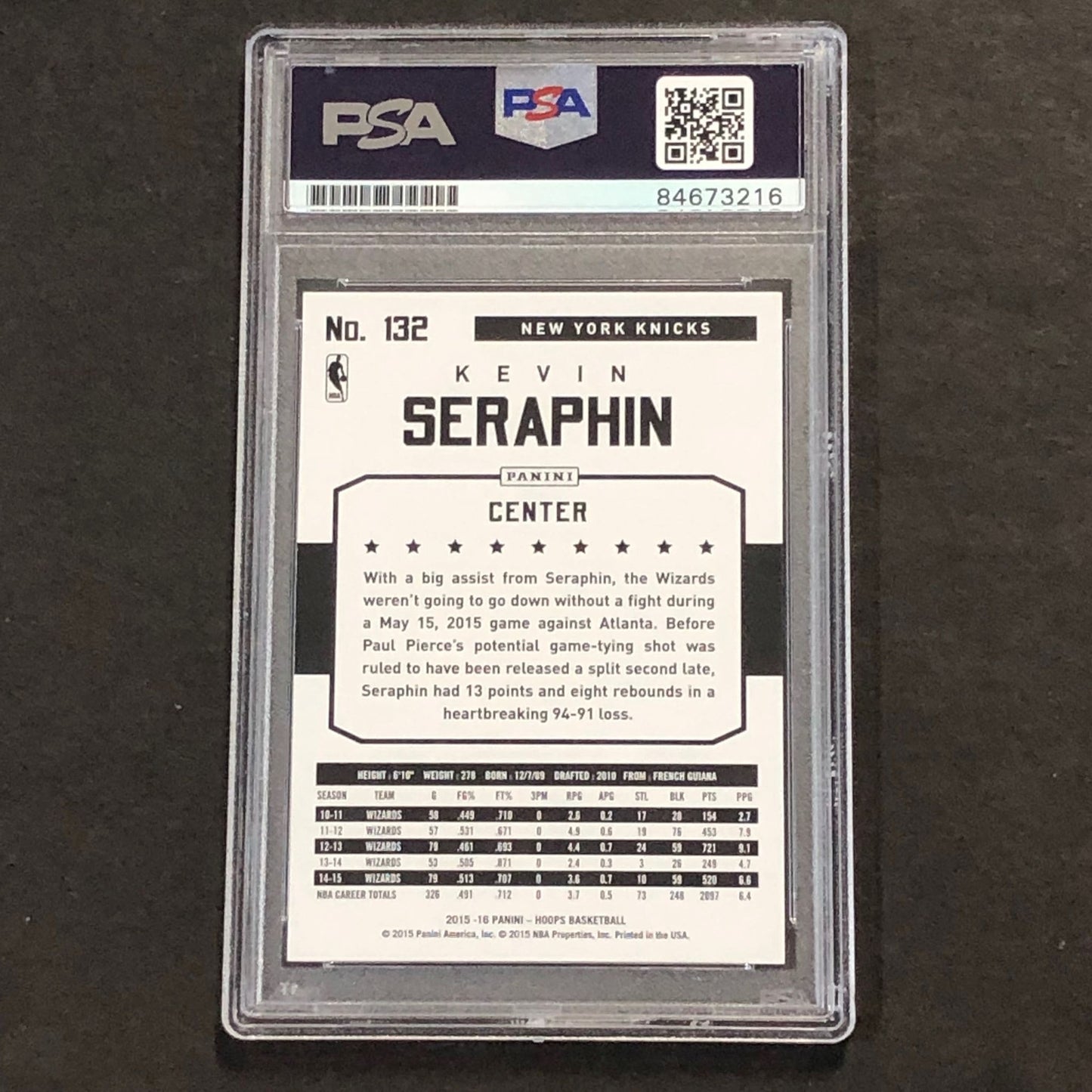 2015-16 NBA Hoops #132 Kevin Seraphin Signed Card AUTO 10 PSA Slabbed Knicks