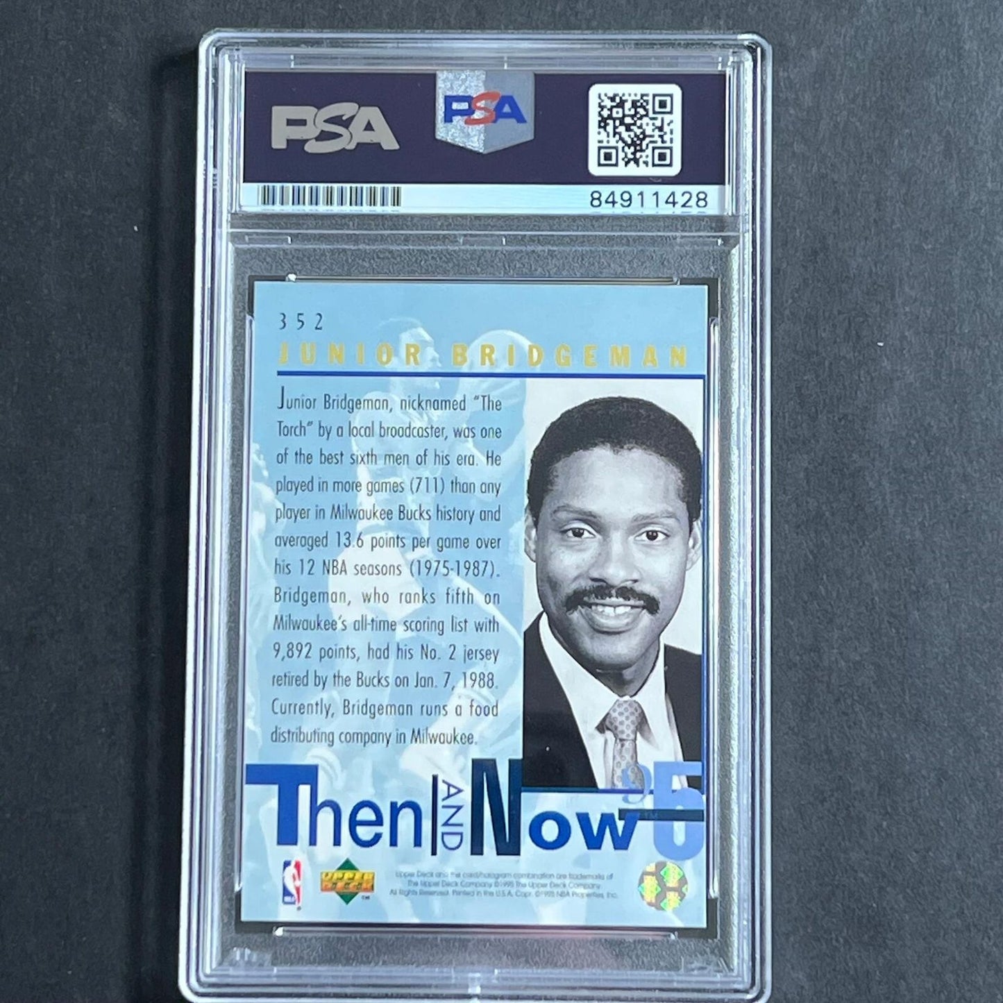 1995 Upper Deck Now and Then #352 Junior Bridgeman Signed Card AUTO 10 PSA Slabb
