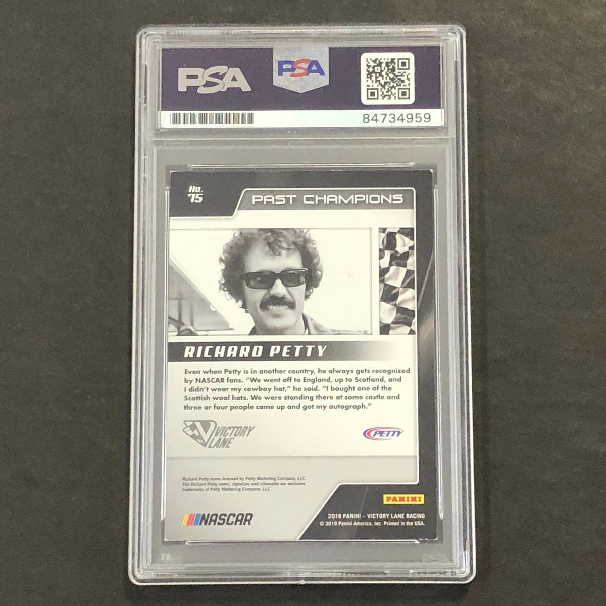 2019 Panini Victory Lap #75 Richard Petty Signed Card AUTO PSA Slabbed Nascar