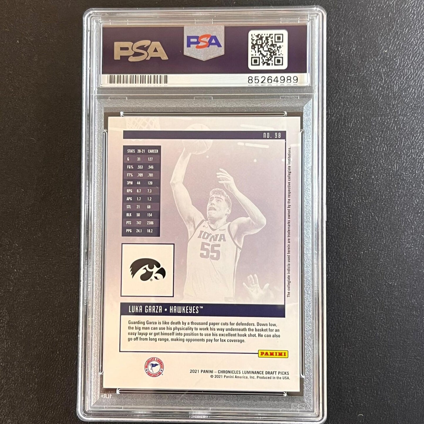 2021 Panini Chronicles Draft Picks #98 Luka Garza Signed Card AUTO PSA Slabbed I