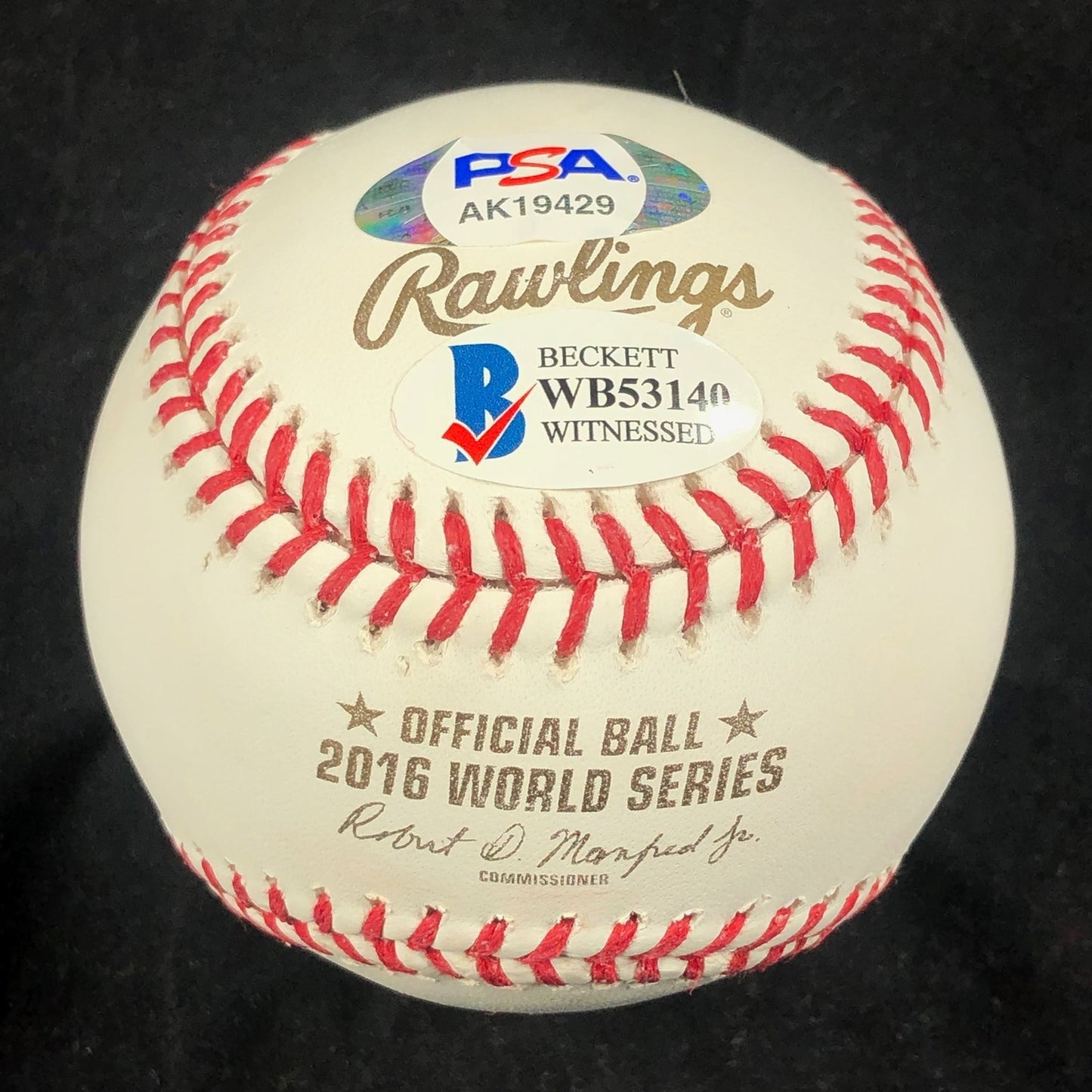 Aroldis Chapman signed 2016 World Series baseball PSA/DNA Chicago Cubs autograph