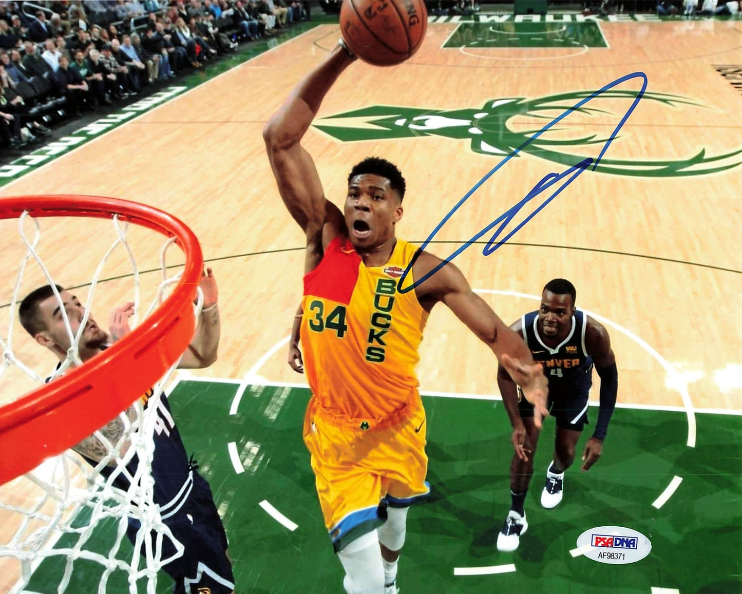 Giannis Antetokounmpo signed 8x10 photo PSA/DNA Milwaukee Bucks Autographed