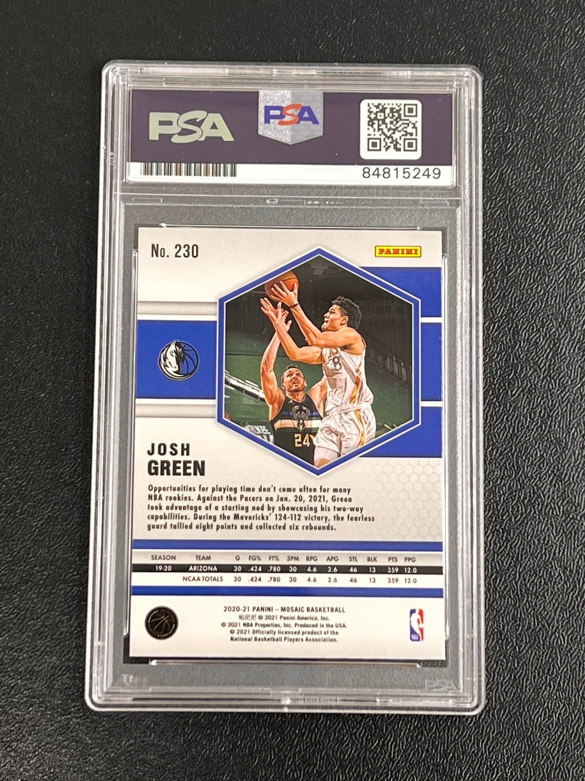 2020-21 Panini Mosaic RC #230 Josh Green Signed Card AUTO PSA/DNA Slabbed RC Mav