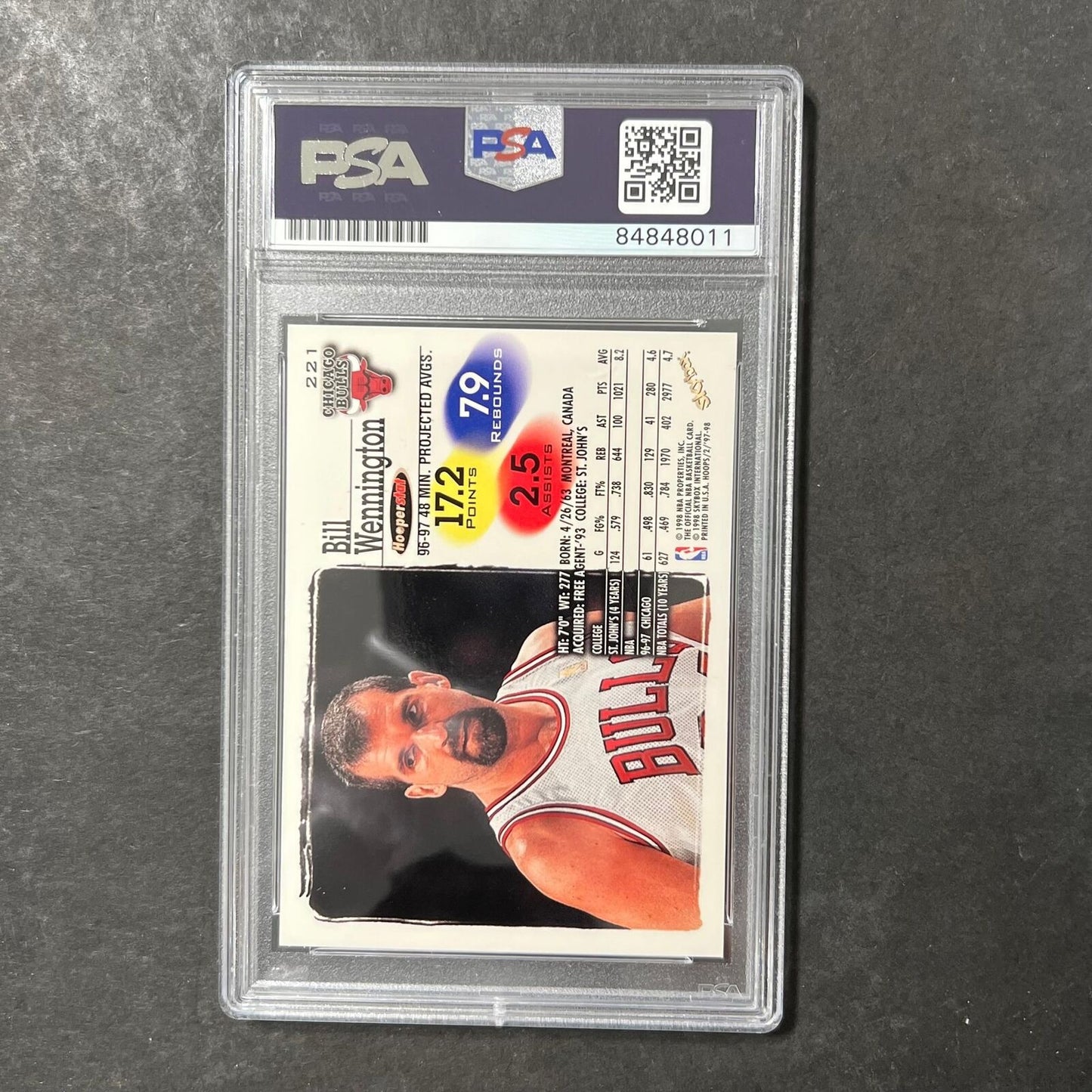 1997 NBA Hoops #221 Bill Wennington Signed Card AUTO PSA Slabbed Bulls