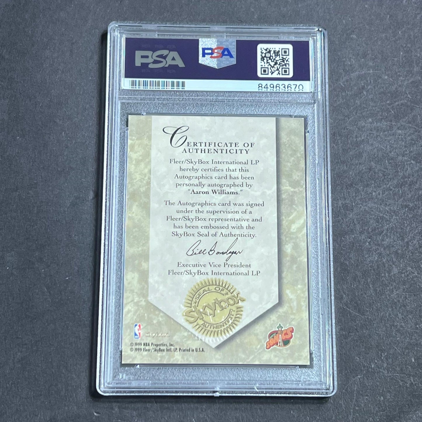 1999 Skybox Aaron Williams Signed Card AUTO PSA Slabbed Sonics