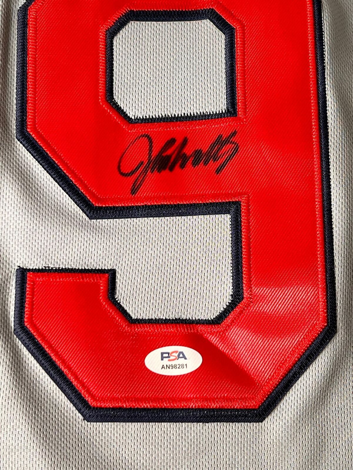 John Smoltz signed jersey PSA/DNA Atlanta Braves Autographed