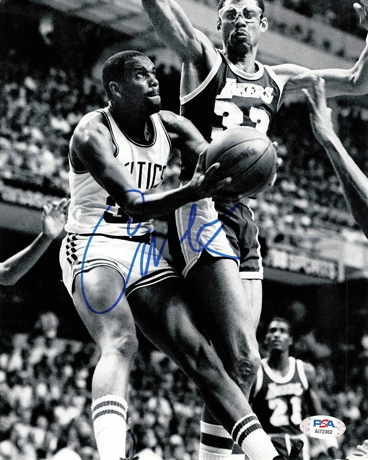 CEDRIC MAXWELL signed 8x10 photo PSA/DNA Boston Celtics Autographed