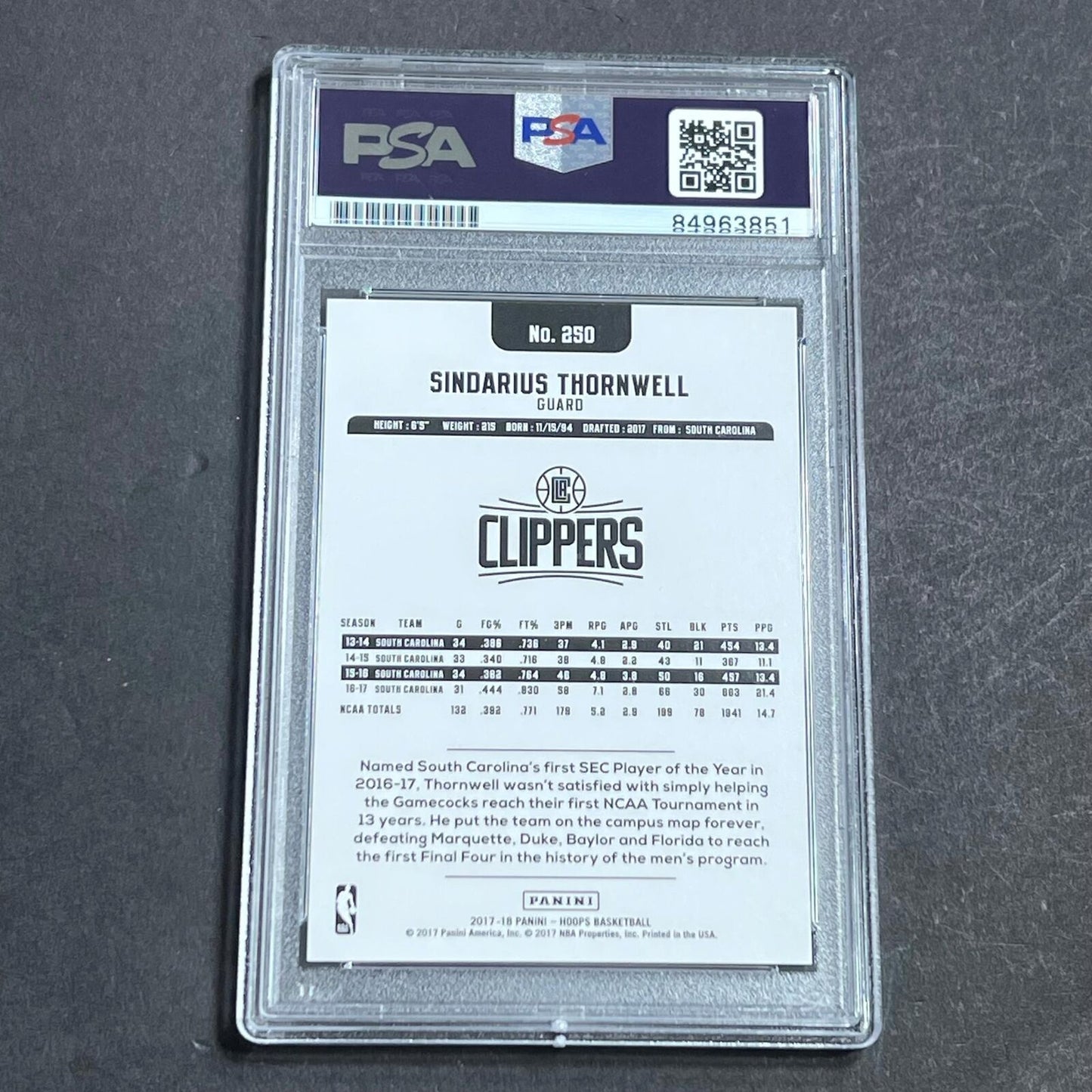2017-18 NBA Hoops #250 Sindarius Thornwell Signed Card AUTO PSA Slabbed RC Clipp