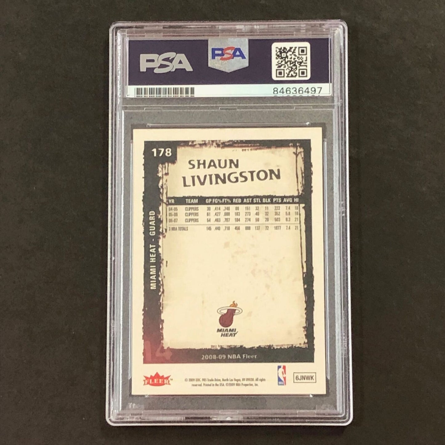 2008-09 NBA Fleer #178 Shaun Livingston Signed Card AUTO PSA Slabbed Heat