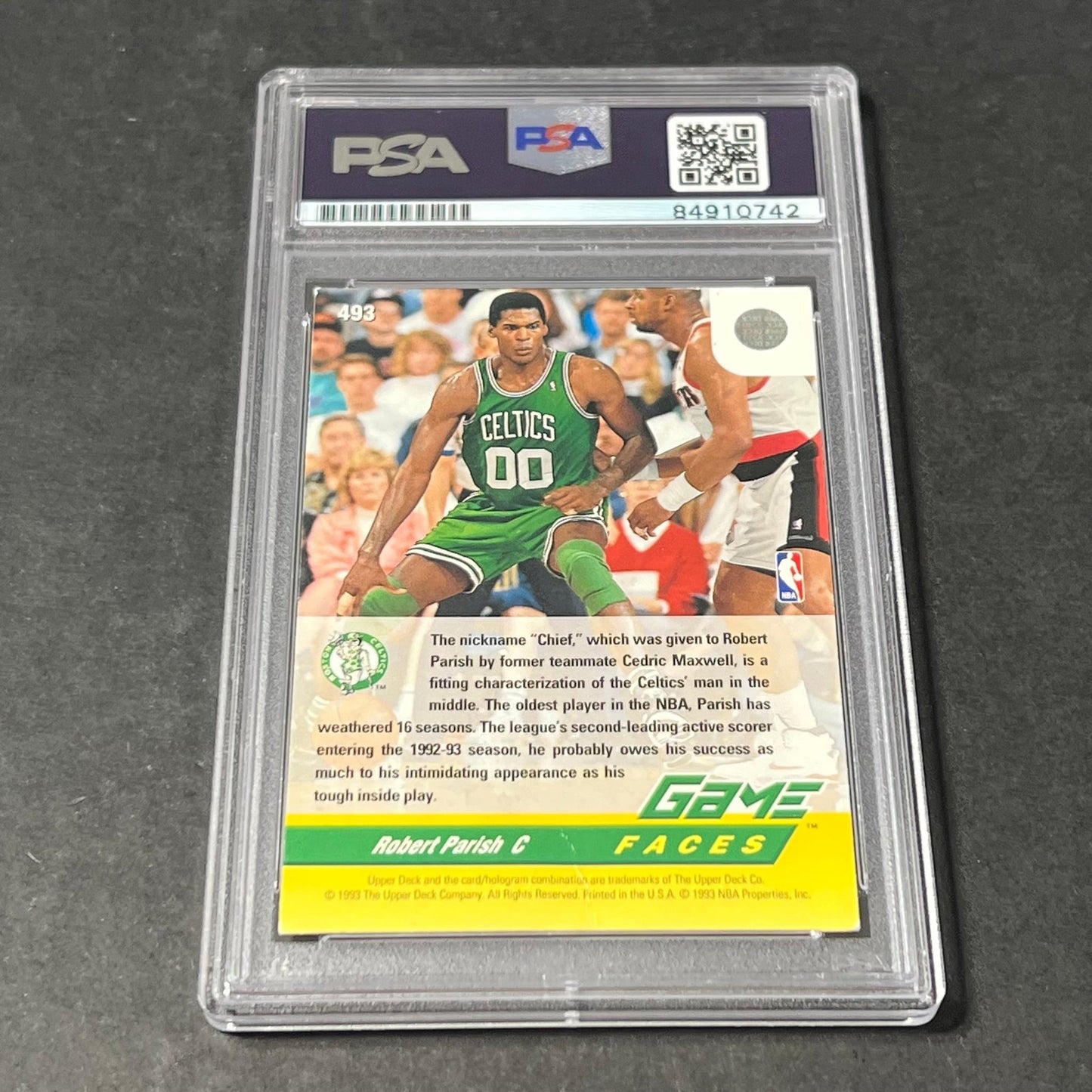 1992-93 Upper Deck #493 Robert Parish Signed AUTO 10 PSA Slabbed Celtics