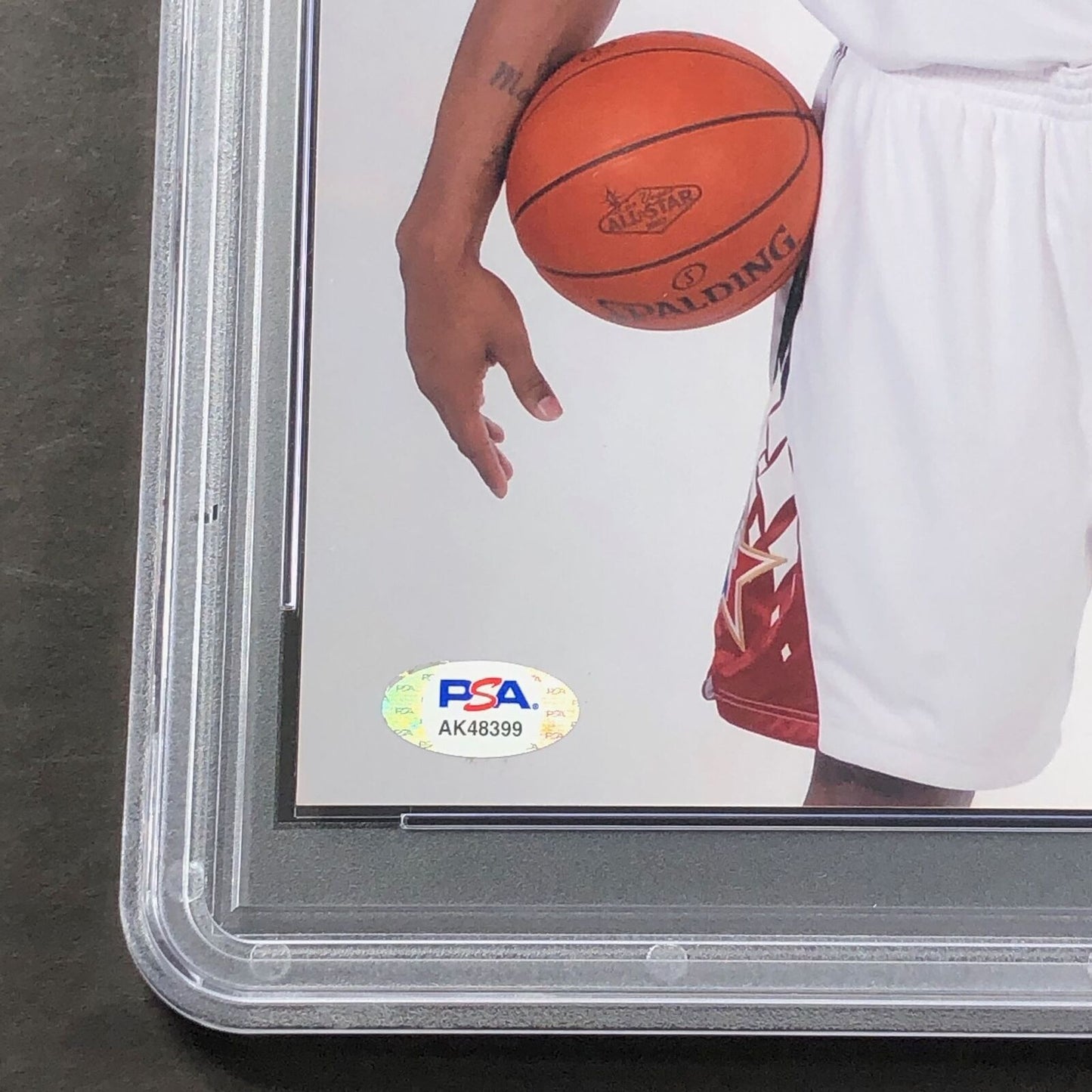 Kobe Bryant Signed 8x10 Photo PSA/DNA Encapsulated Auto 10 Gem Mint Lakers