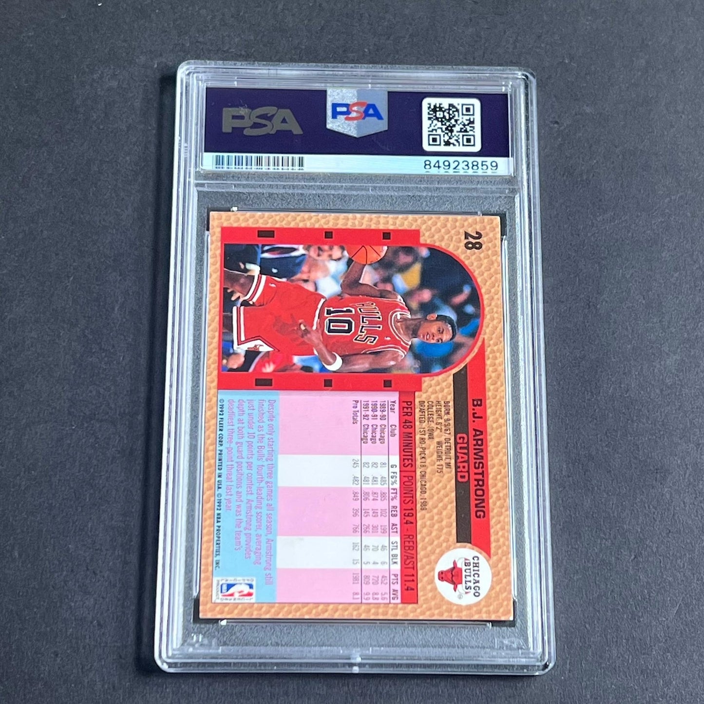 1992-93 Fleer #28 B. J. Armstrong Signed Card AUTO PSA Slabbed Bulls