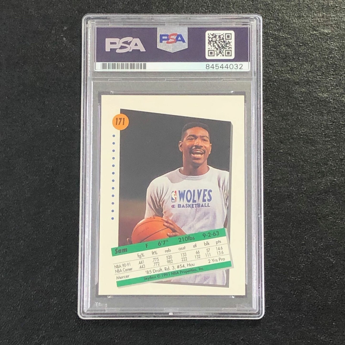 1991-92 SkyBox Basketball #171 Sam Mitchell Signed Card AUTO PSA/DNA Slabbed Tim