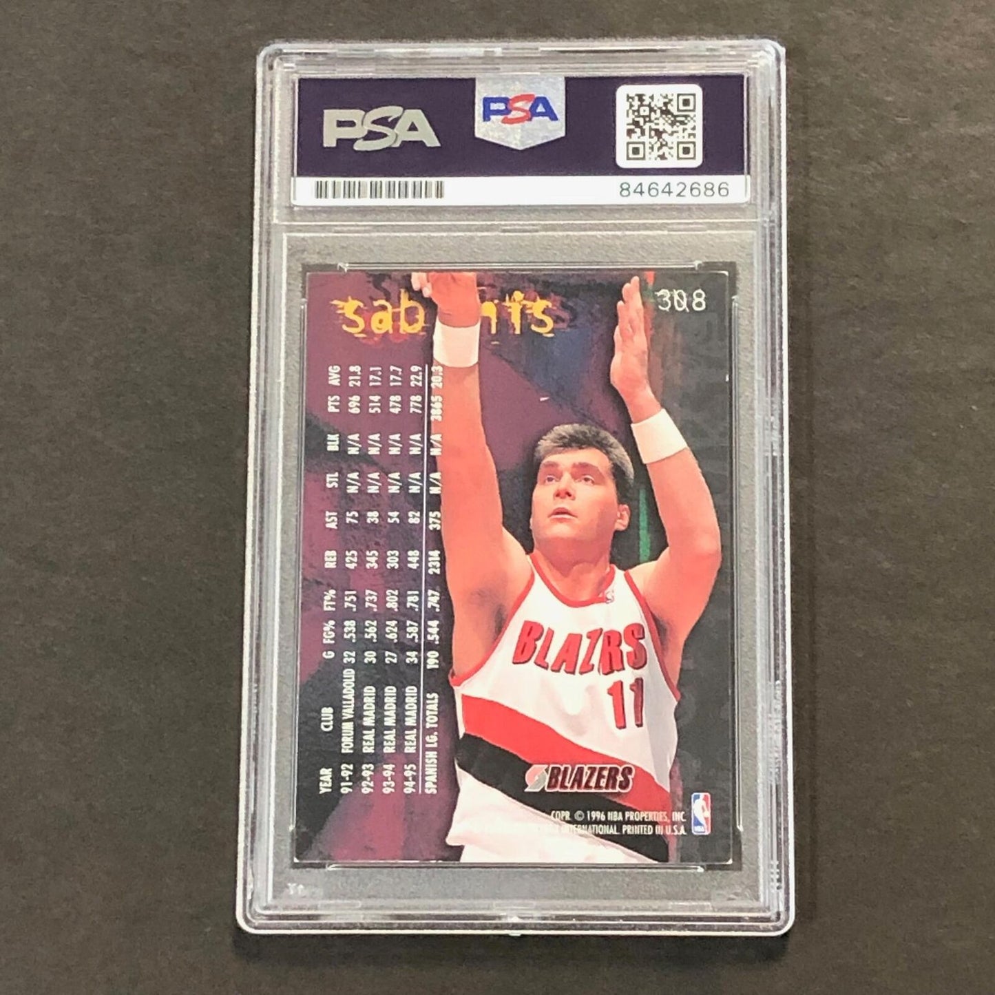 1995-96 Fleer #308 ARVYDAS SABONIS Signed Card AUTO PSA Slabbed Trail Blazers