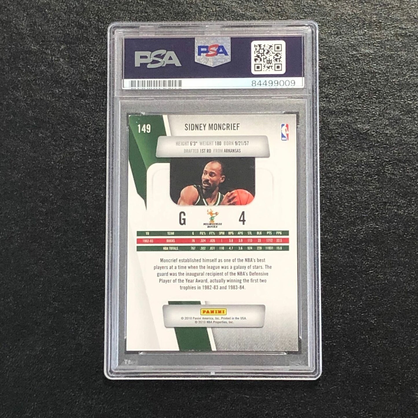 2010-11 Panini Prestige #149 Sidney Moncrief Signed Card AUTO PSA Slabbed Bucks