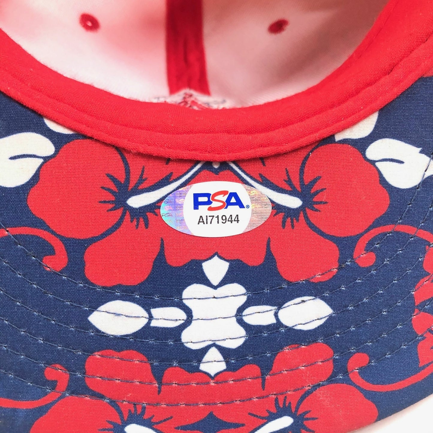 Mike Trout Signed Hat PSA/DNA Los Angeles Angels Autographed