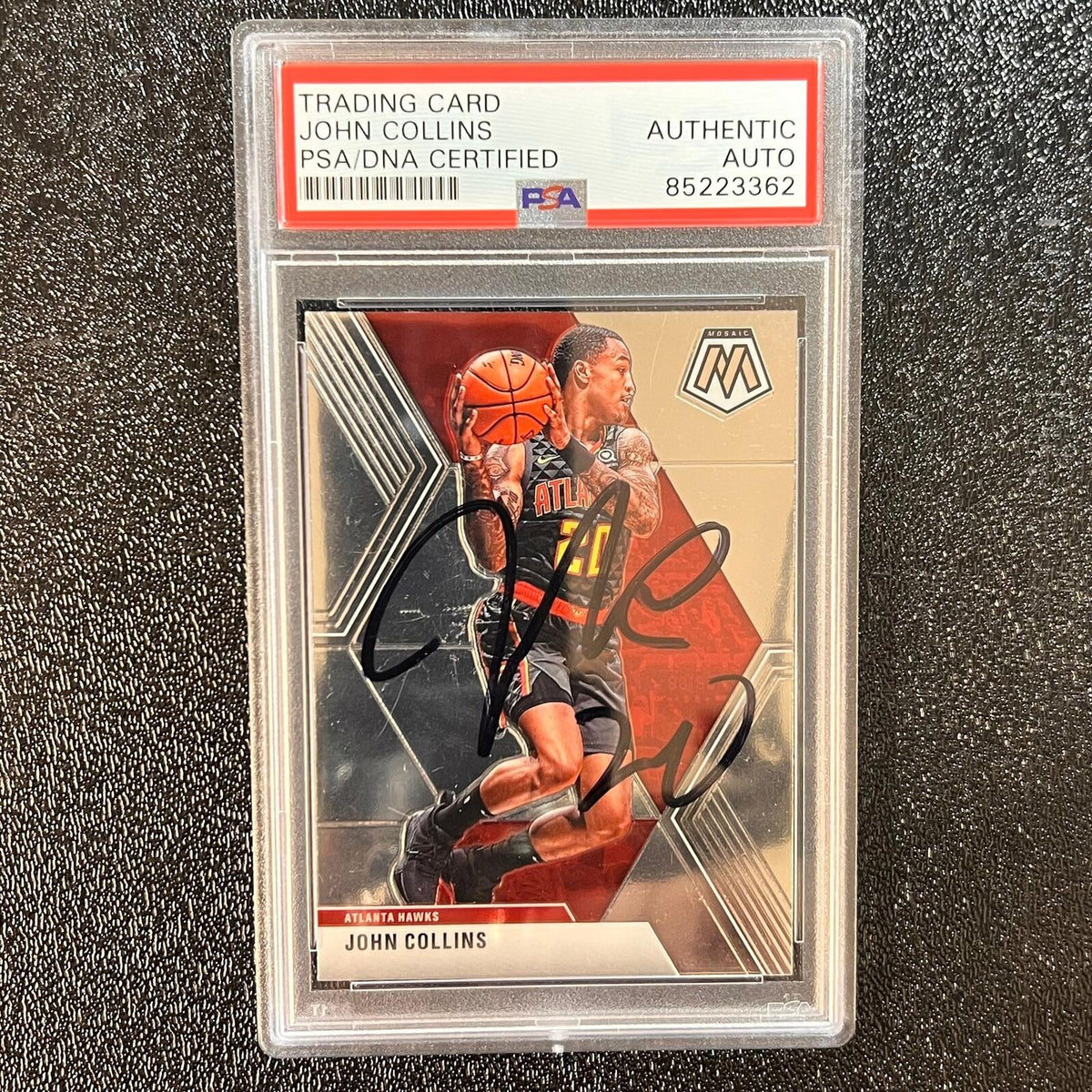 2019-20 PANINI Mosaic #192 John Collins Signed Card AUTO PSA/DNA Slabbed Hawks R