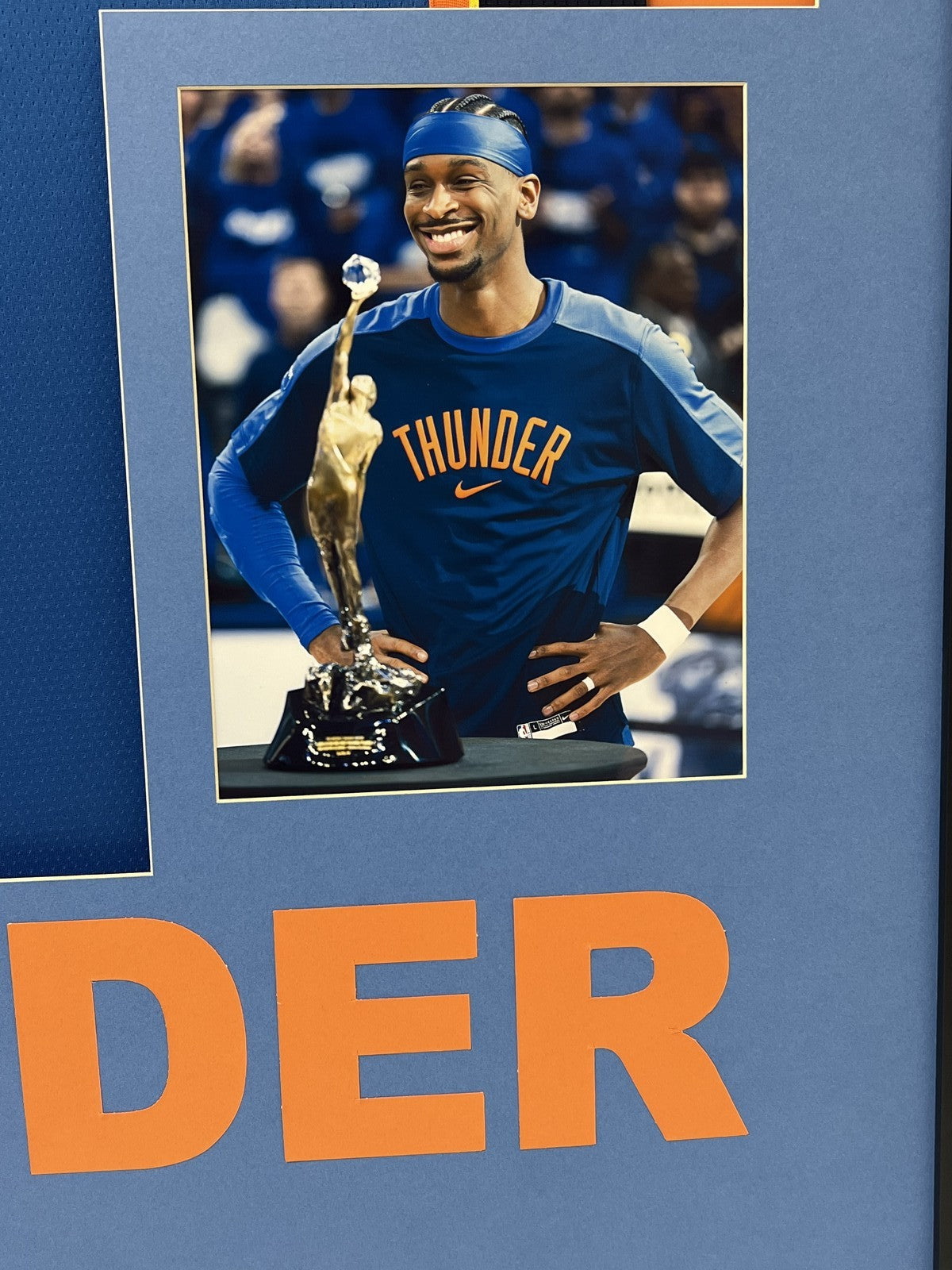 Shai Gilgeous-Alexander Signed Jersey Framed PSA Thunder Autographed