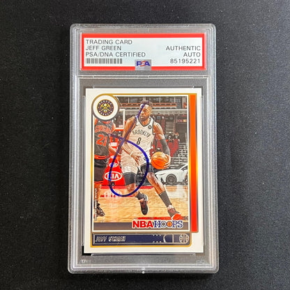 2021-22 Panini NBA Hoops #117 Jeff Green Signed Card AUTO PSA/DNA Slabbed Nets