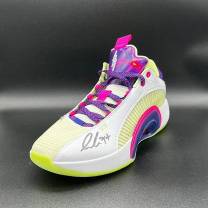 Luka Doncic signed Shoe PSA/DNA Auto 10 Mavericks Autographed Los Angeles Lakers