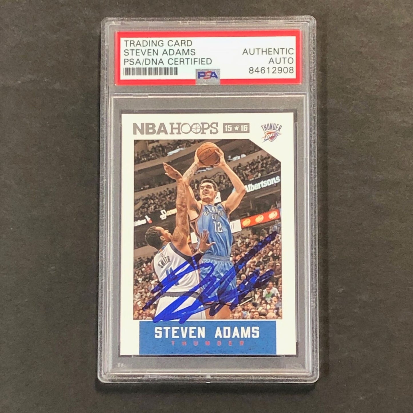 2015-16 NBA Hoops #258 Steven Adams Signed Card Auto PSA/DNA Slabbed Thunder