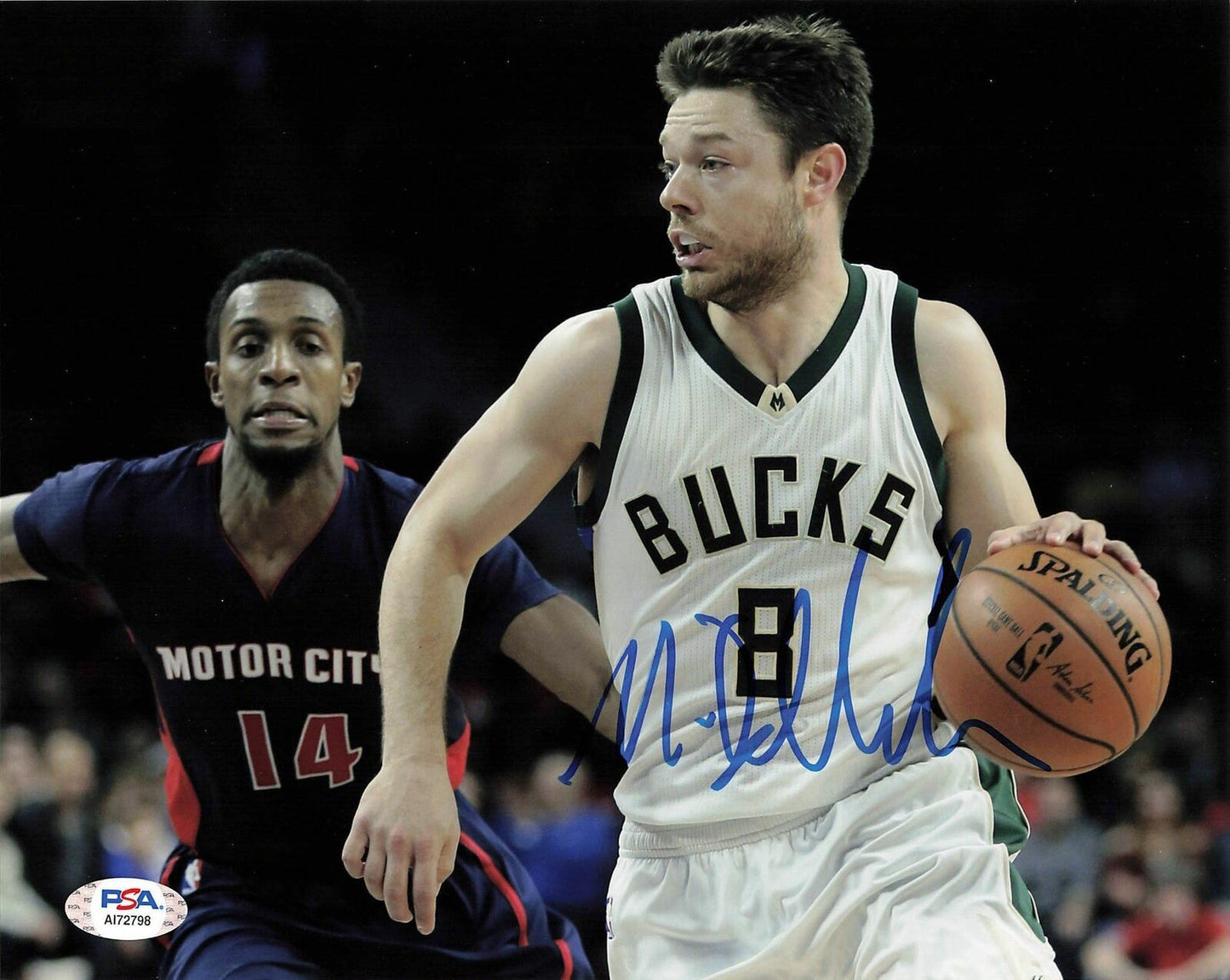 Matthew Dellavedova signed 8x10 photo PSA/DNA Milwaukee Bucks Autographed