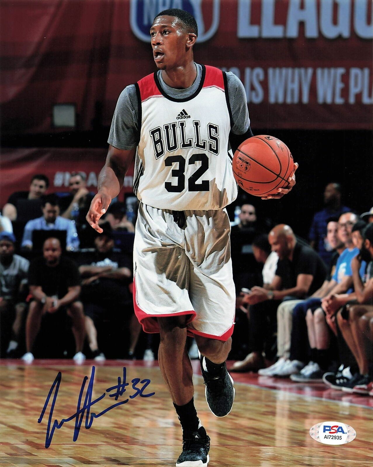 KRIS DUNN signed 8x10 photo PSA/DNA Chicago Bulls Autographed