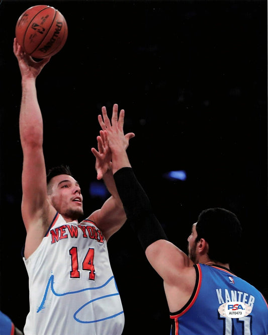 WILLY HERNANGOMEZ signed 8x10 photo PSA/DNA New York Knicks Autographed