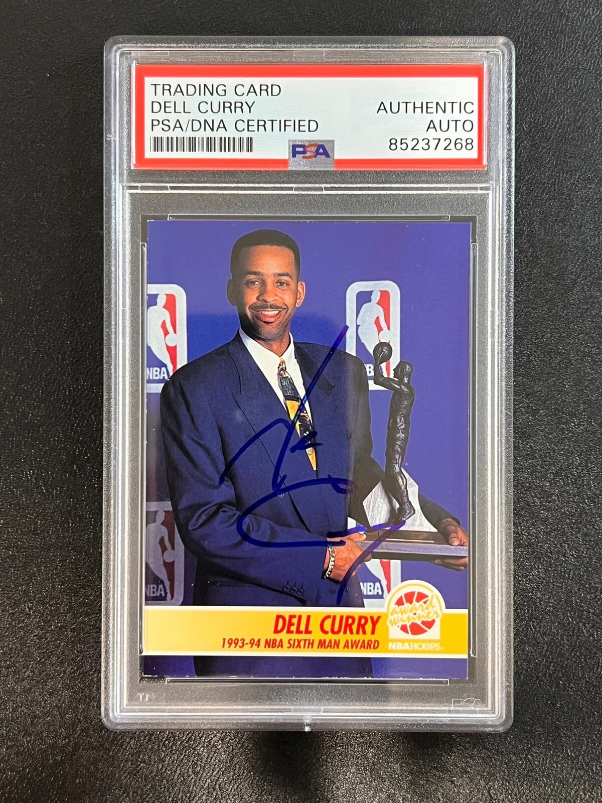 1993-94 SkyBox Basketball #262 Dell Curry Signed Card AUTO PSA/DNA Slabbed Horne