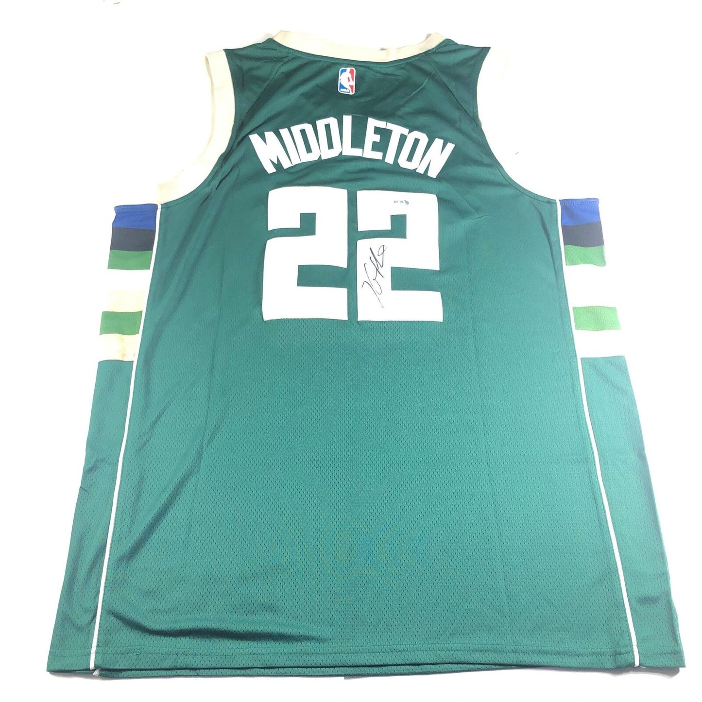 Khris Middleton signed jersey PSA/DNA Milwaukee Bucks Autographed