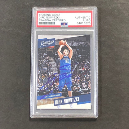 2017-18 Panini Prestige #76 Dirk Nowitzki Signed AUTO Card PSA/DNA Slabbed Autog