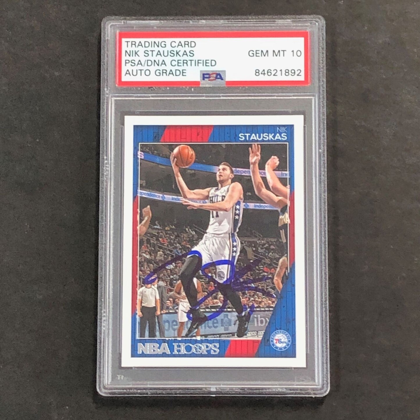 2016-17 NBA Hoops #161 Nik Stauskas Signed Card AUTO 10 PSA Slabbed 76ers