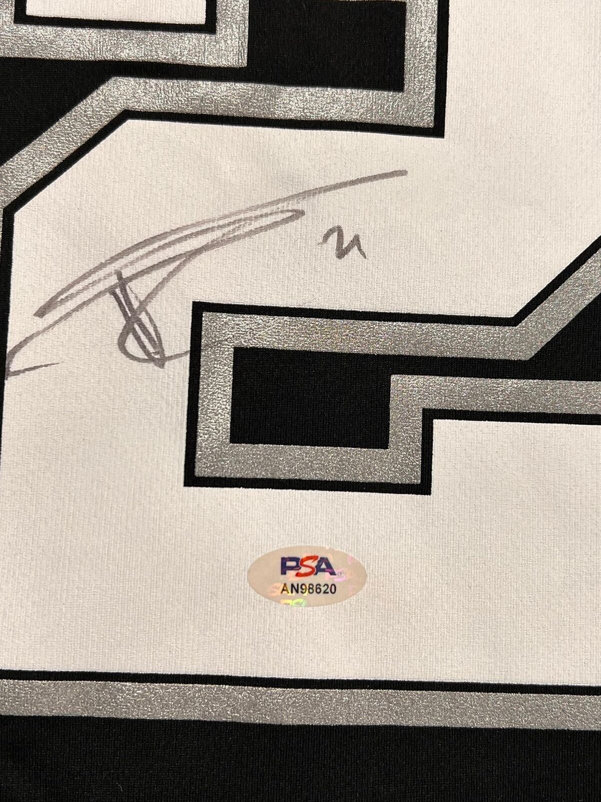 Tim Duncan Signed jersey PSA/DNA San Antonio Spurs Autographed