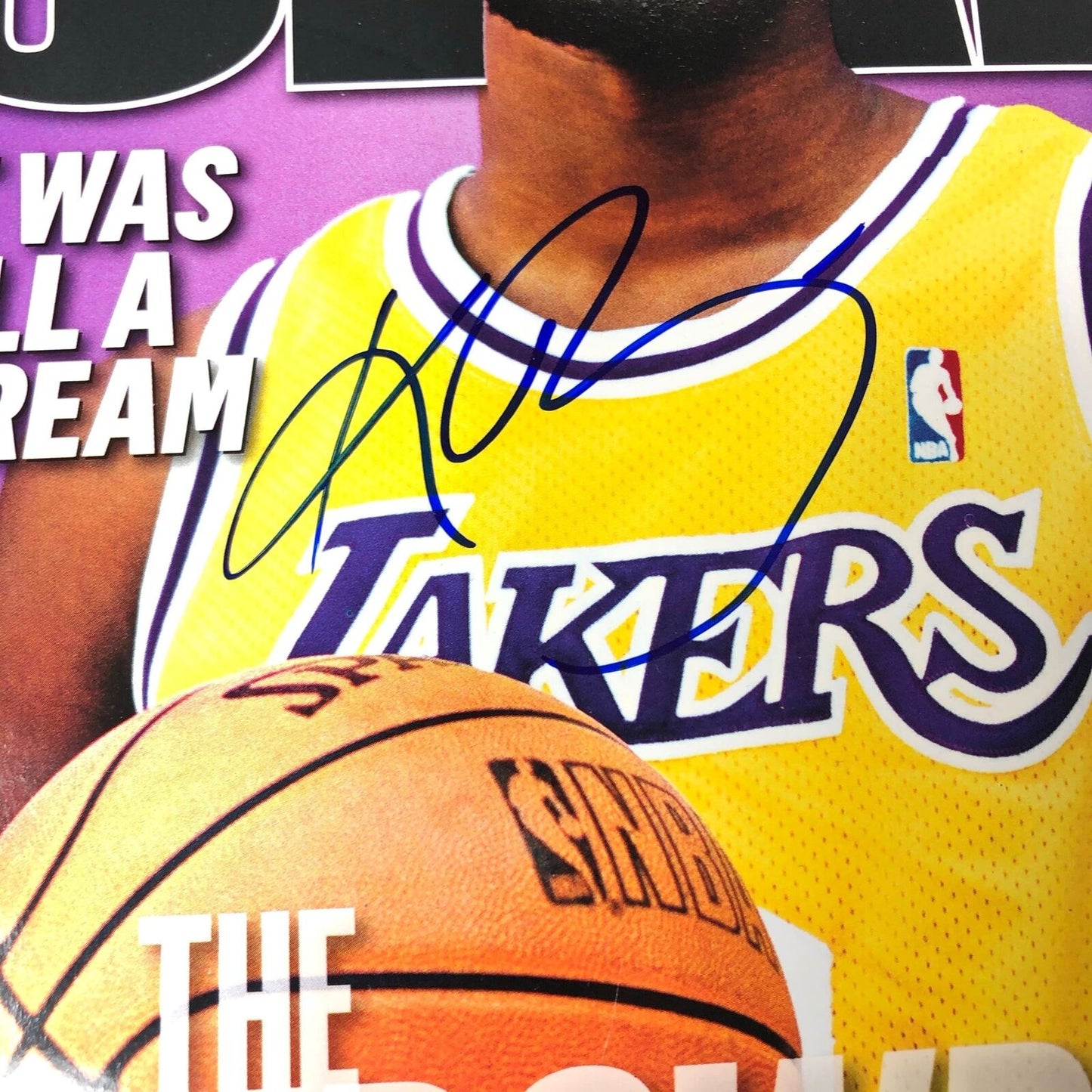 Kobe Bryant Signed Slam Magazine PSA/DNA Autographed Lakers