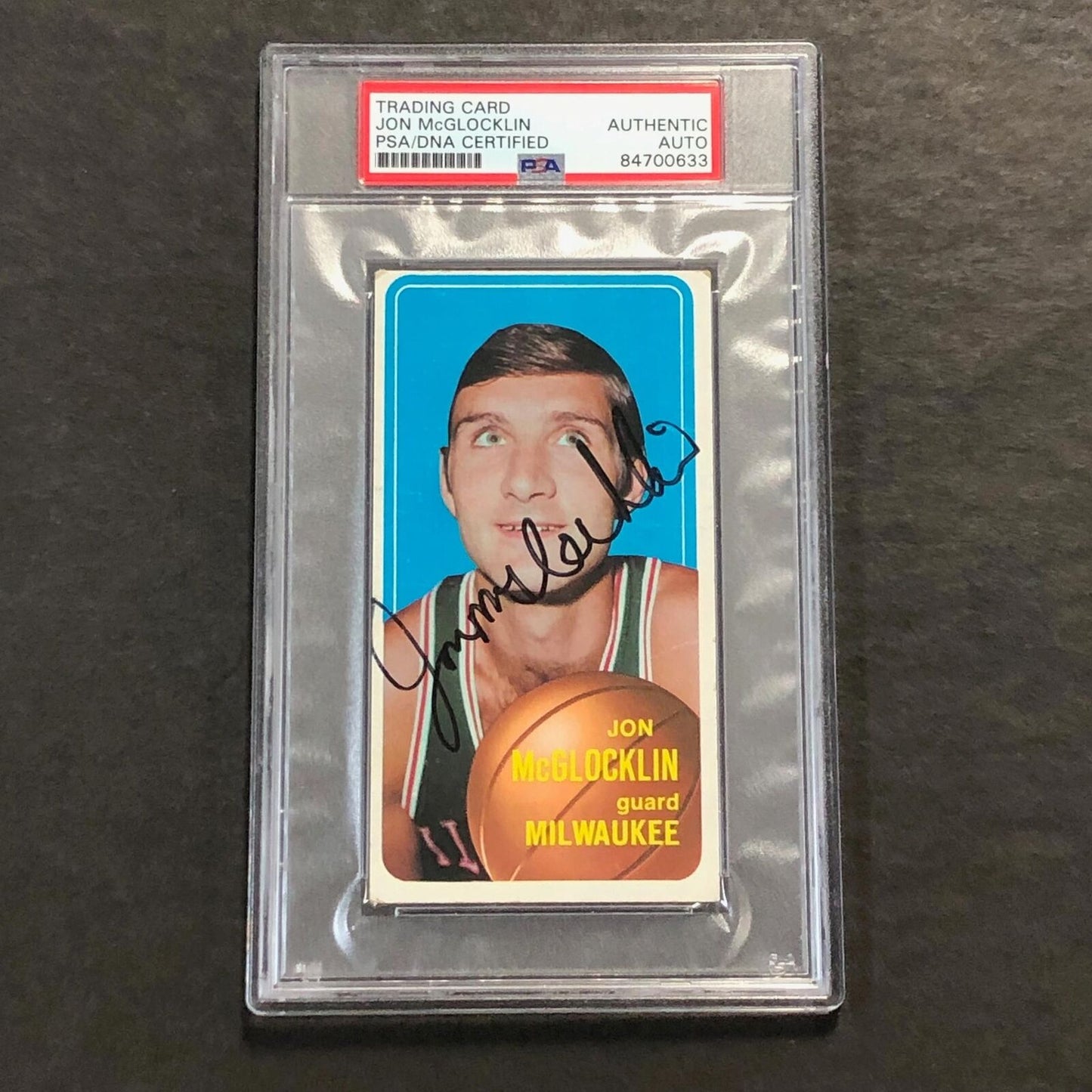 1970-71 Topps Basketball #139 Jon McGlocklin Signed Card AUTO PSA/DNA Slabbed Bu