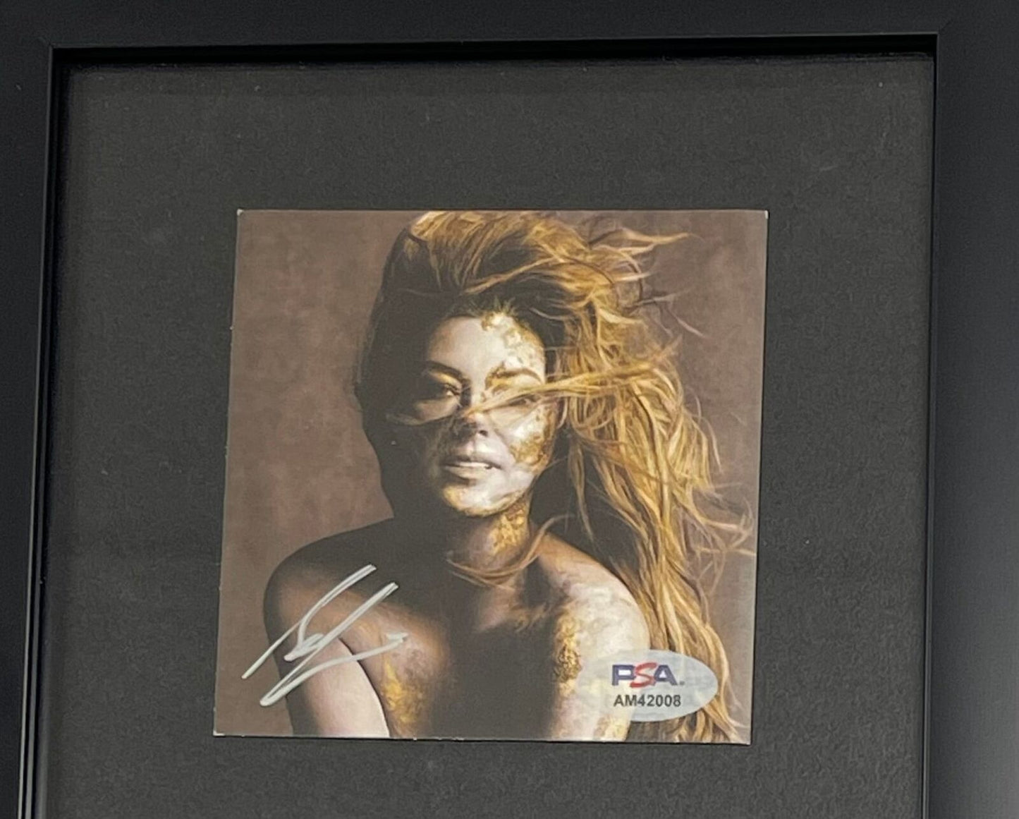 Shania Twain signed Queen of MC CD Framed PSA/DNA Autographed