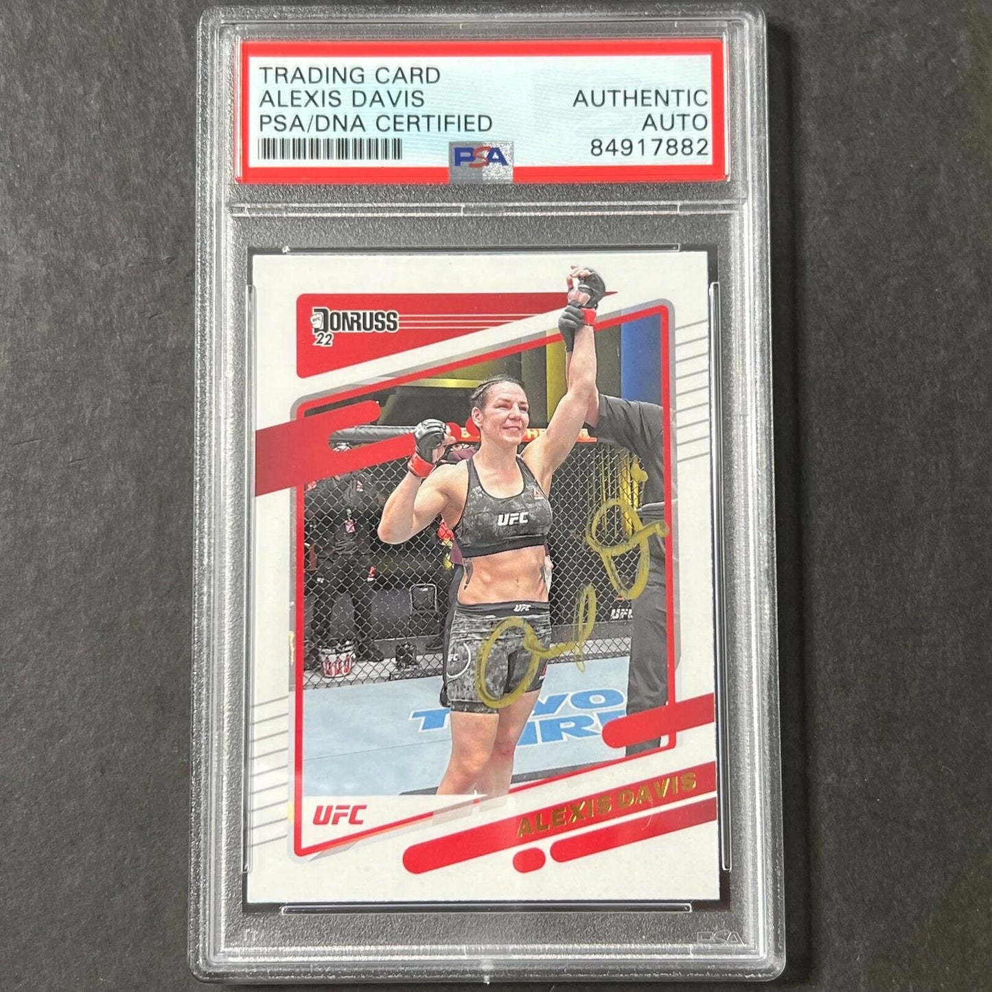 2022 Panini Donruss #124 Alexis Davis Signed Card AUTO PSA Slabbed