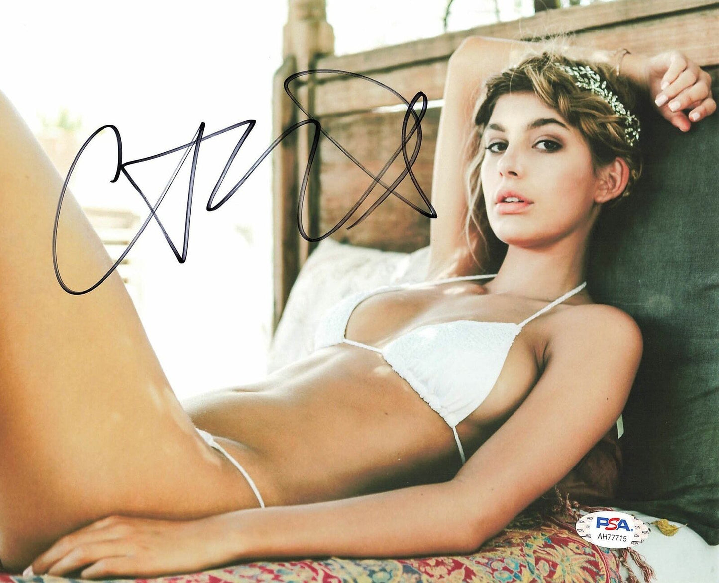 Camilla Morrone signed 8x10 photo PSA/DNA Autographed Sexy