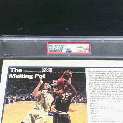 Tim Duncan signed 8x10 magazine photo PSA Encapsulated San Antonio Spurs Autogra