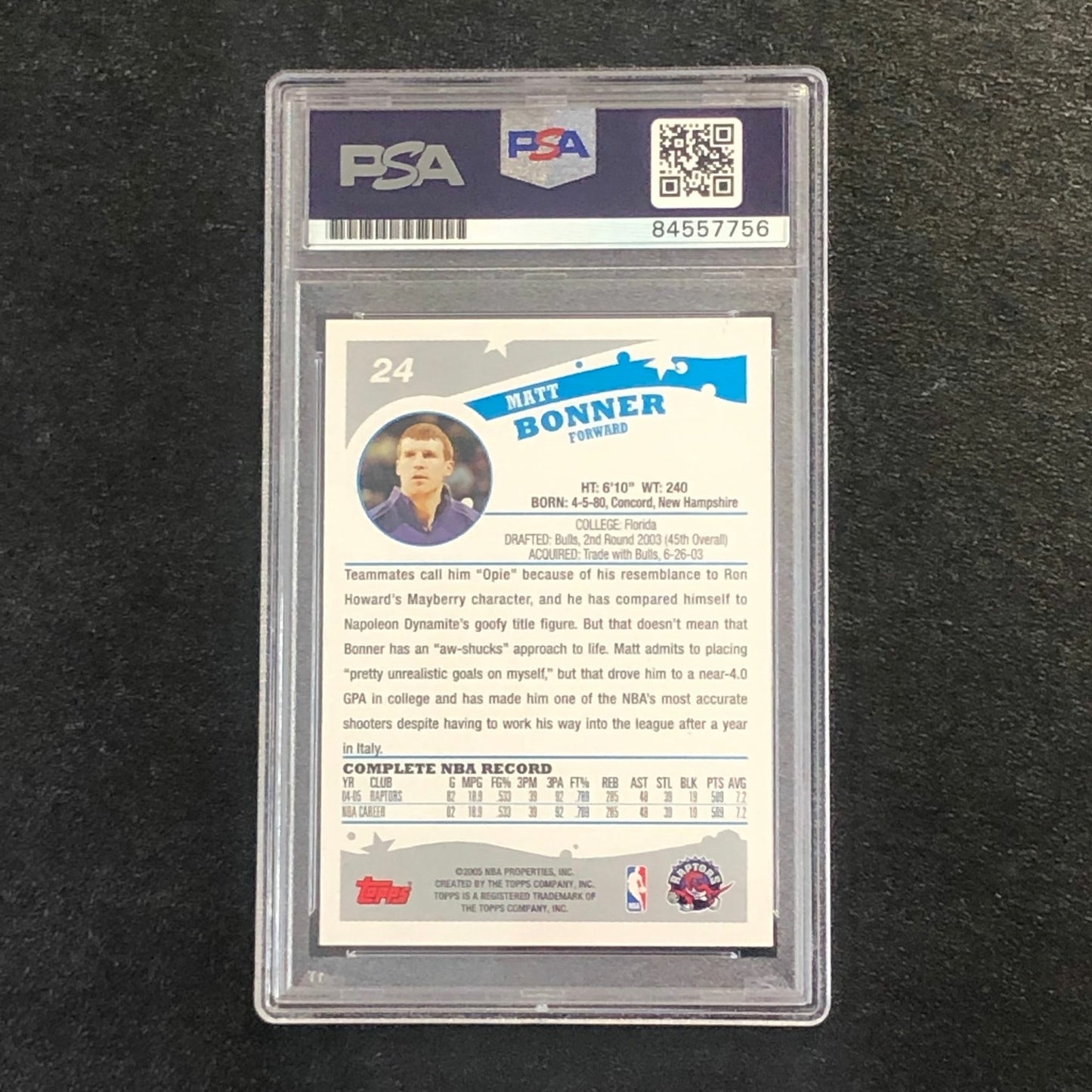 2005 Topps #24 Matt Bonner Signed Card AUTO PSA Slabbed