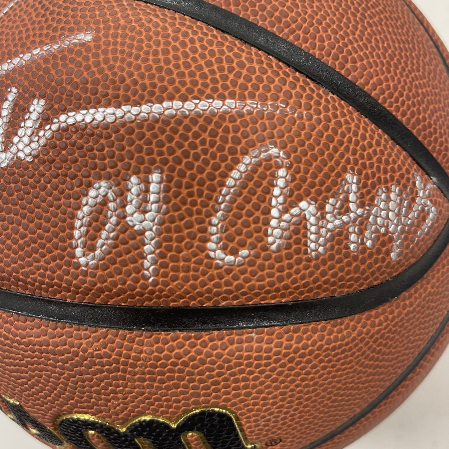 Ben Gordon Signed Basketball PSA Uconn Huskies "04 Champ"
