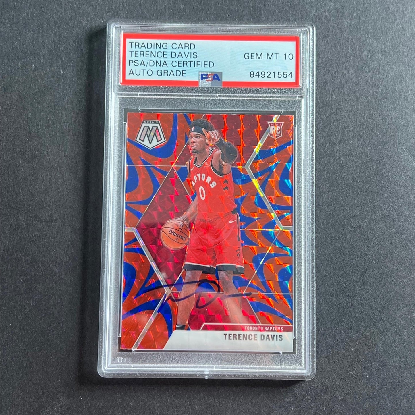 2019-20 Panini Mosaic #226 Terence Davis Signed Card AUTO 10 PSA Slabbed RC Rapt