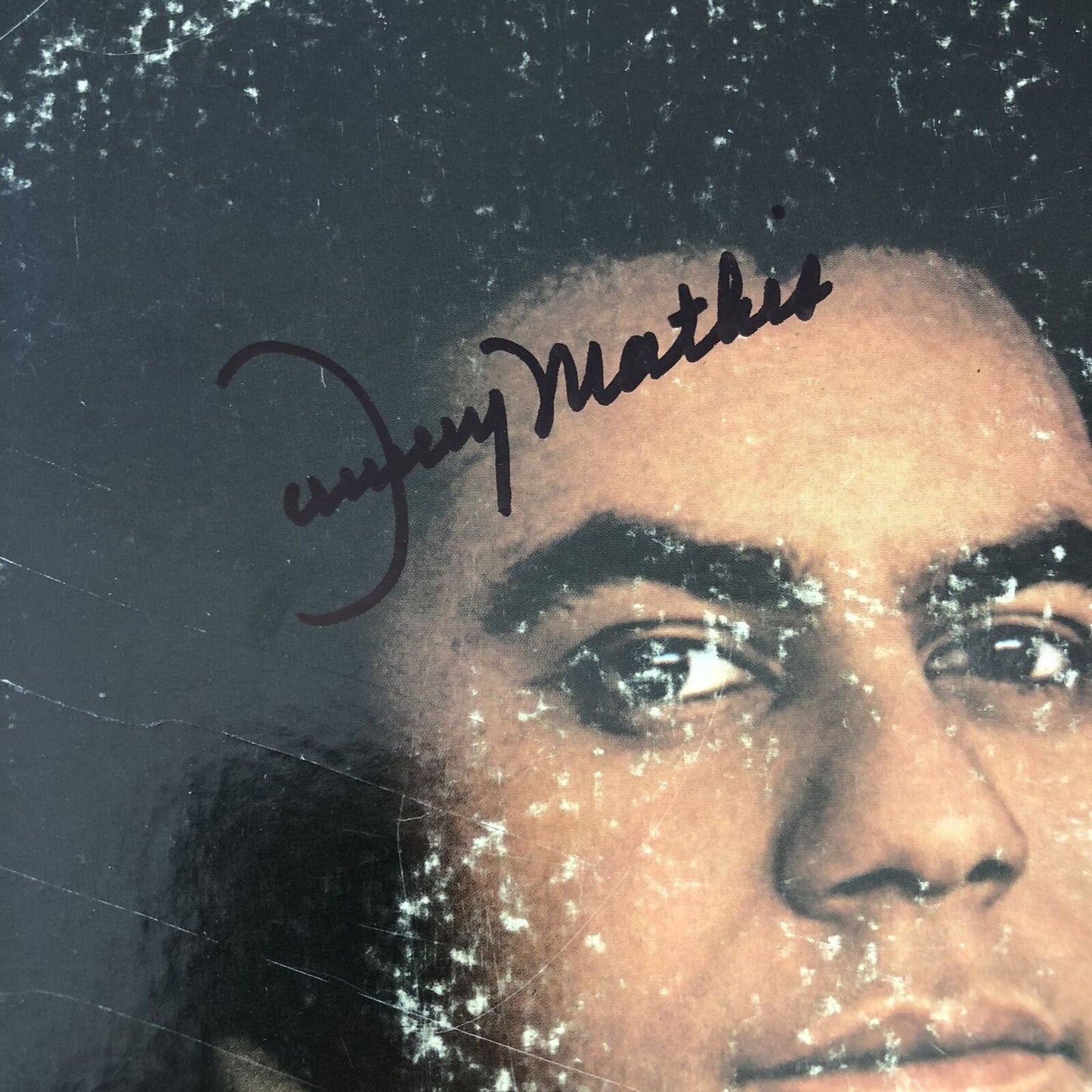 Johnny Mathis Signed Love Story LP Vinyl PSA/DNA Album Autographed