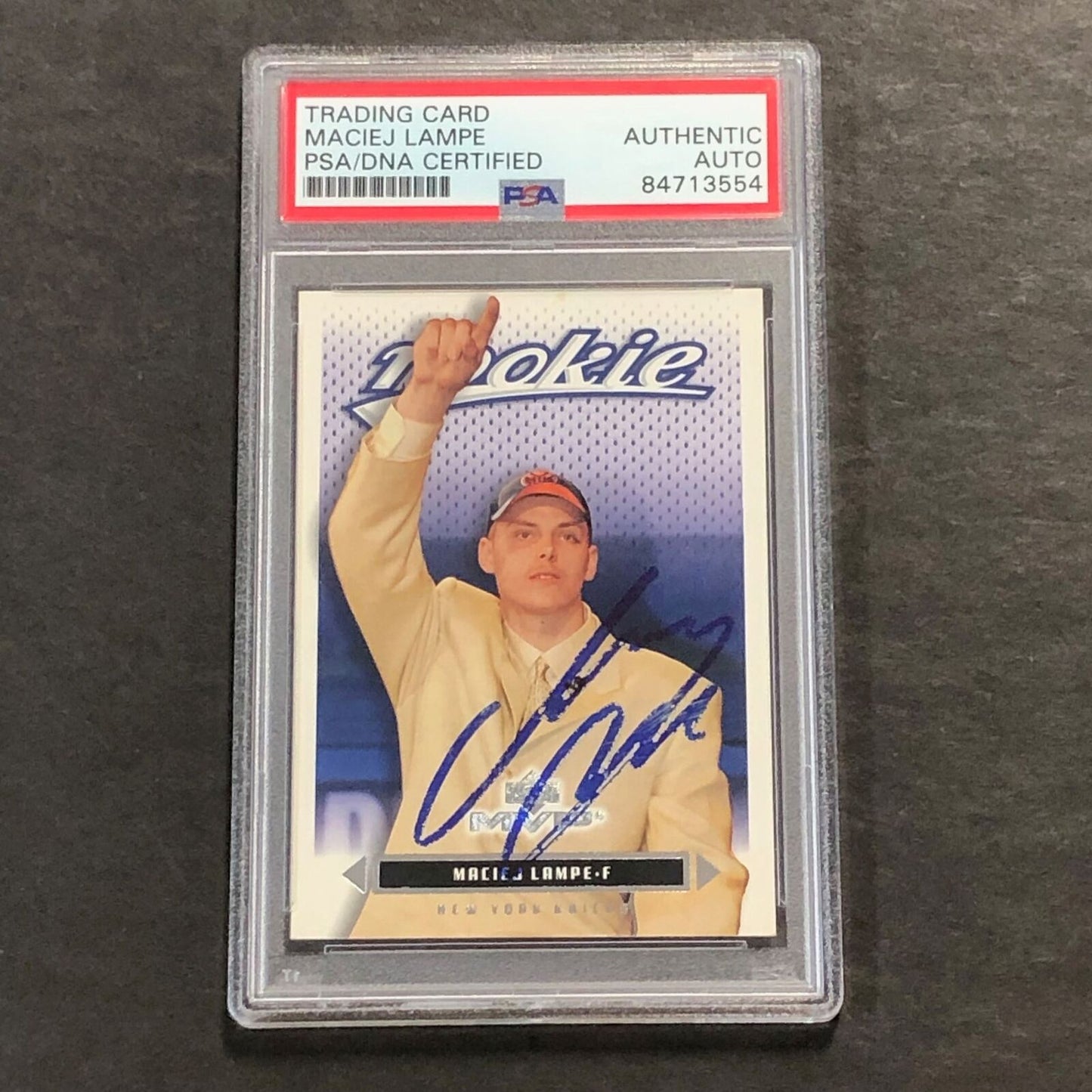 2002-03 Upper Deck MVP #230 Maciej Lampe Signed Card PSA Slabbed RC Knicks
