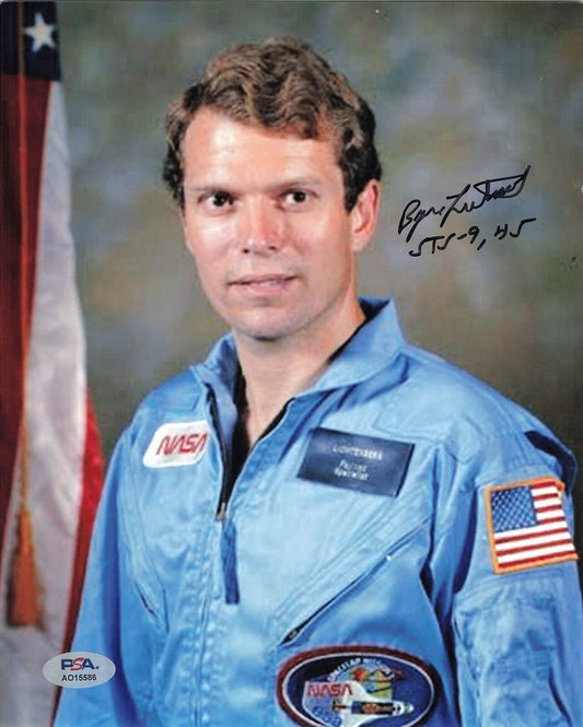 Byron K. Lichtenberg signed 8x10 photo PSA/DNA Autographed Space Worker