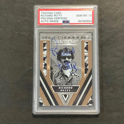 2019 Panini Victory Lap #75 Richard Petty Signed Card AUTO 10 PSA Slabbed Nascar