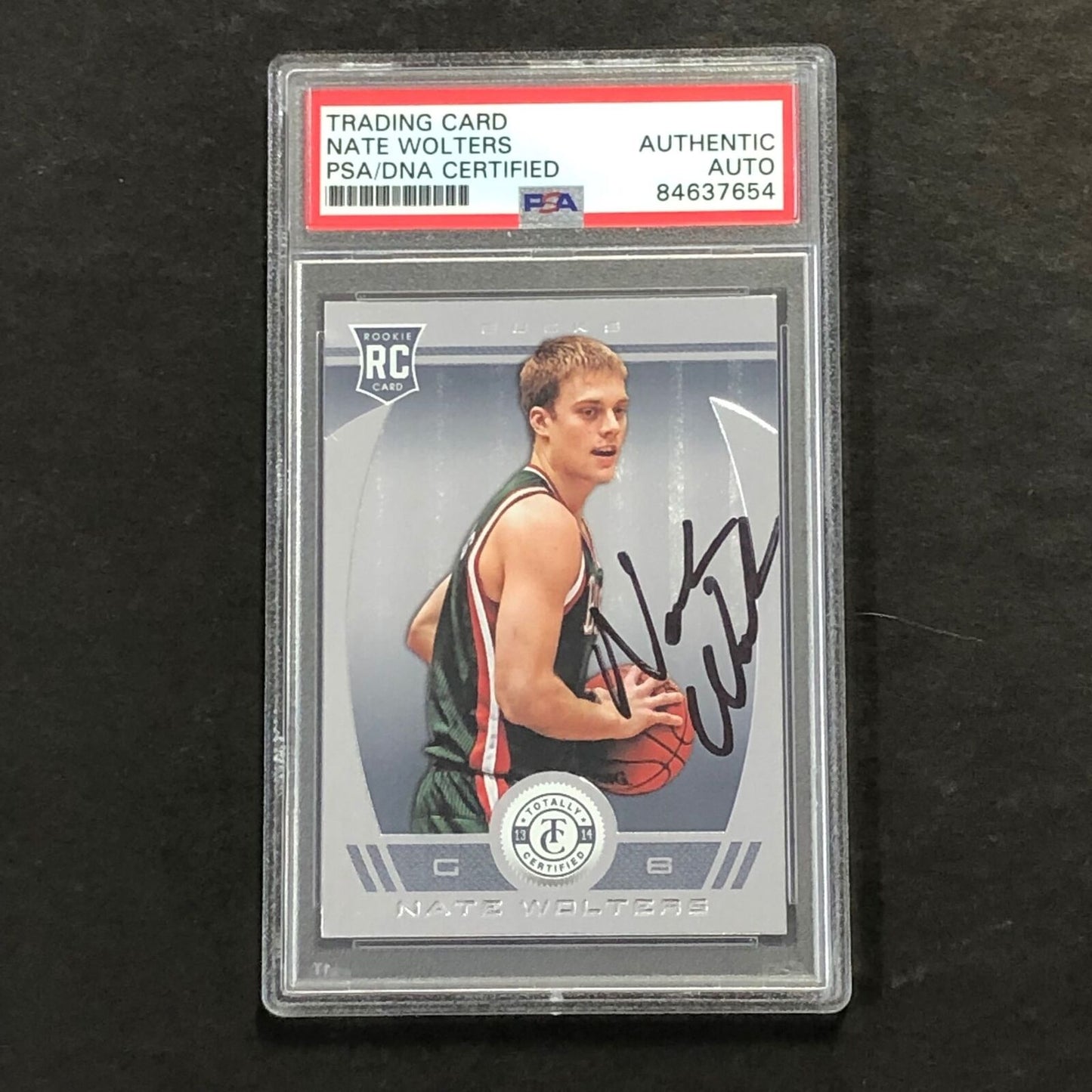 2013-14 Panini Totally Certified #216 Nate Wolters Signed Card AUTO PSA/DNA Slab