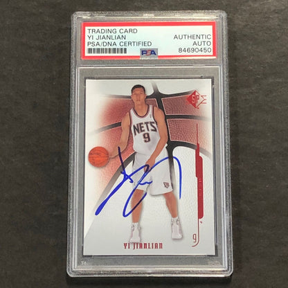 2008-09 NBA SP #31 Yi Jianlian Signed Card AUTO PSA Slabbed Nets