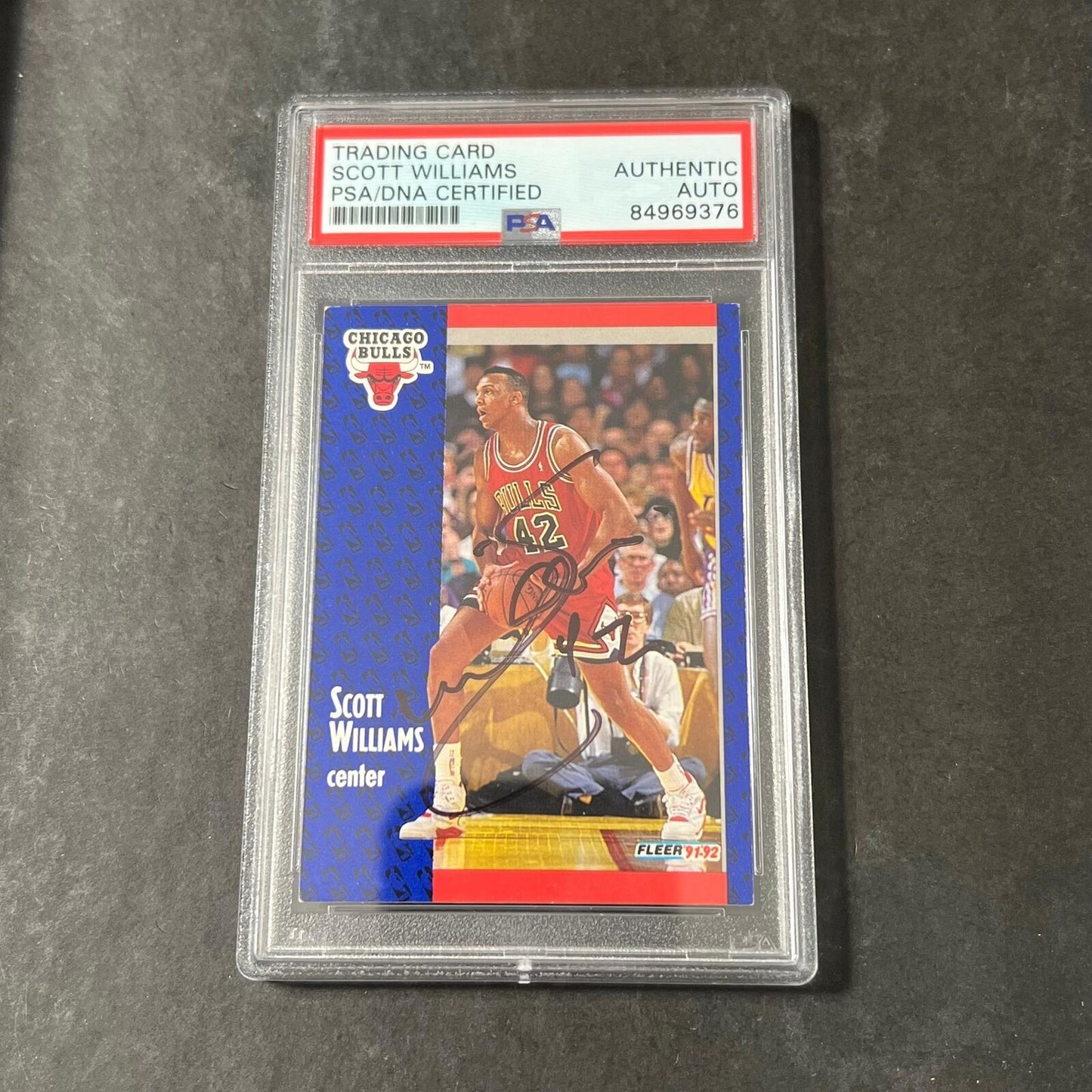 1991 Fleer #259 Scott Williams Signed Card AUTO PSA Slabbed Bulls